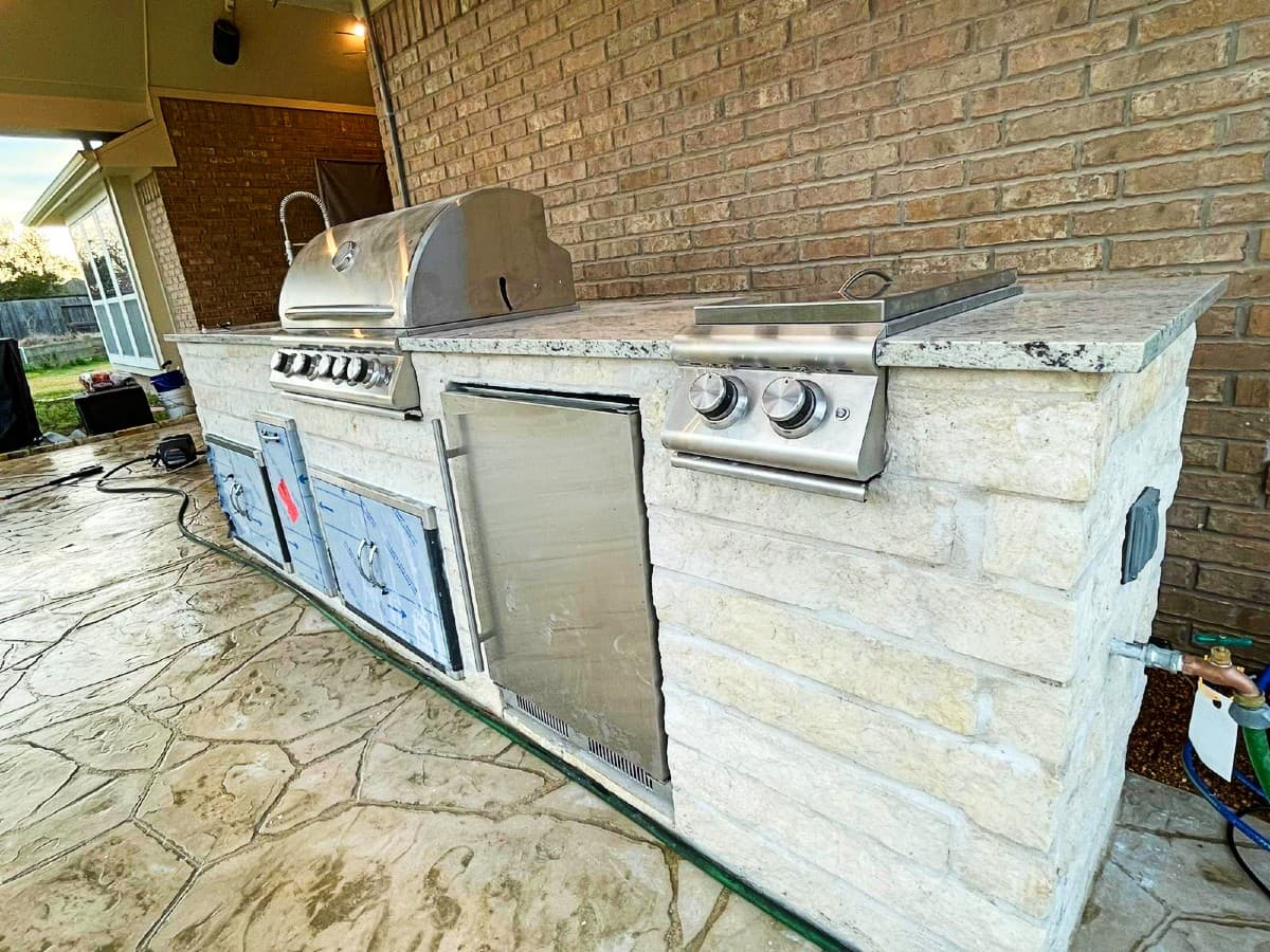 Outdoor Kitchen gallery image 6