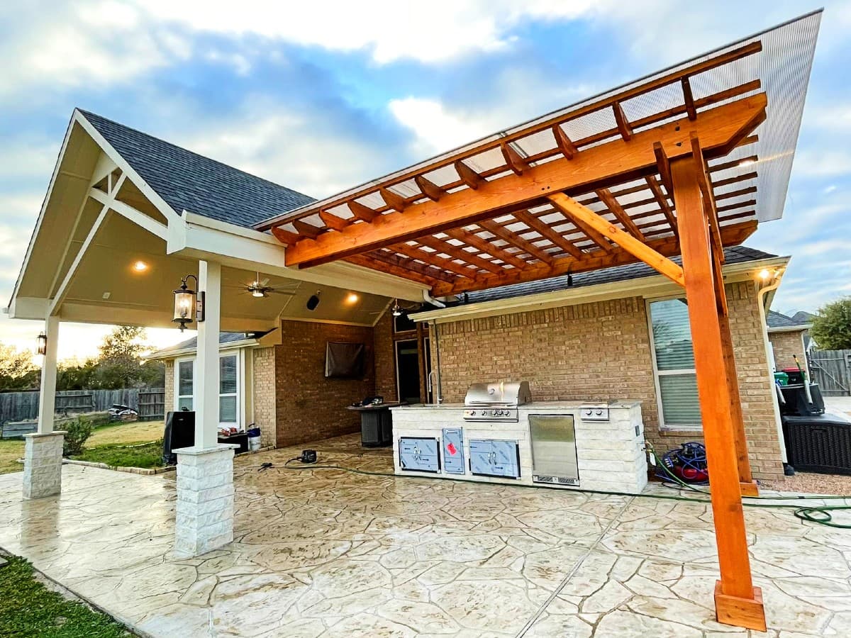Outdoor Kitchen gallery image 7