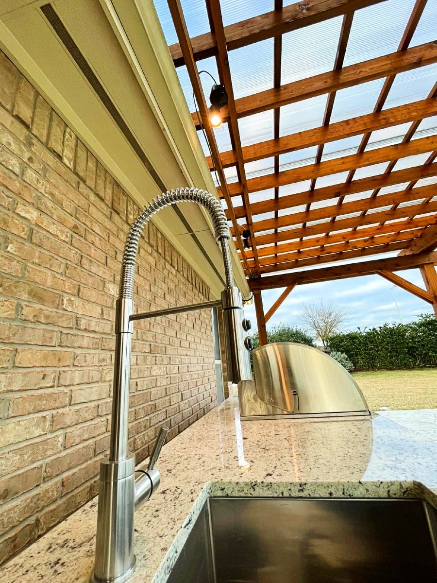 Outdoor Kitchen gallery image 12