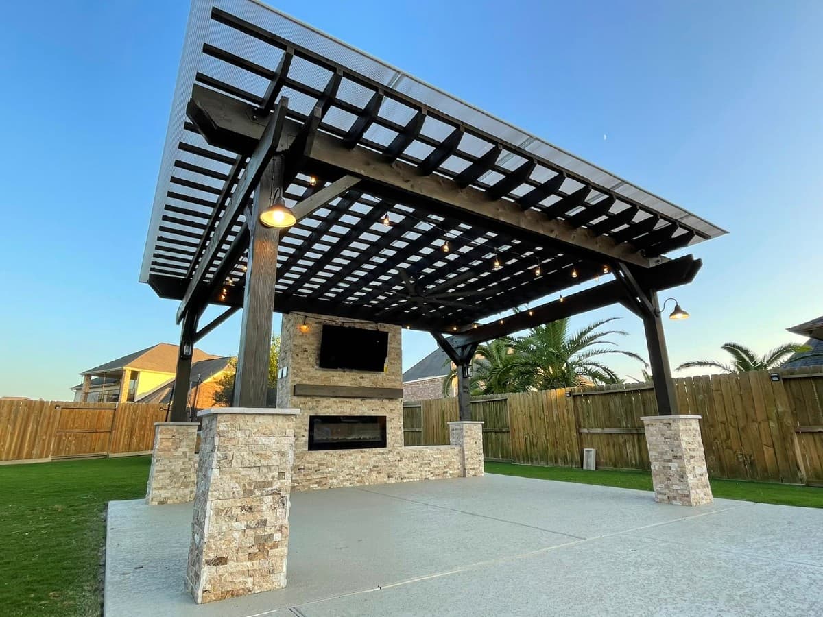 Pergolas & Gazebos gallery image 11